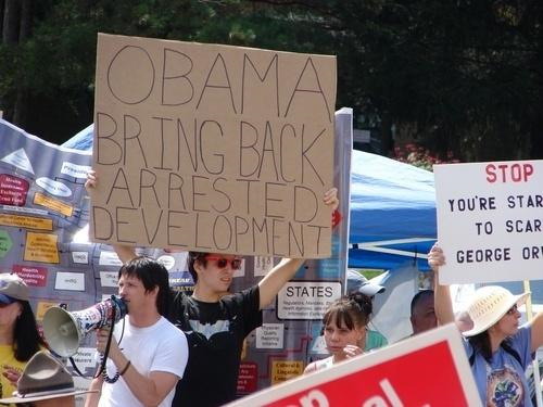 Obama, bring back Arrested Development