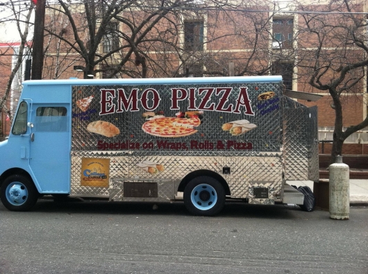 Emo pizza