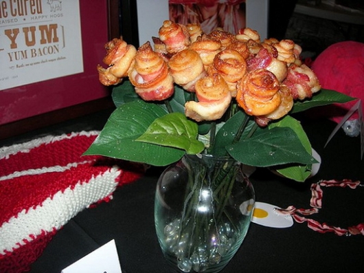 Bacon roses