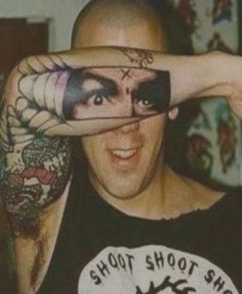 Eyes tattoo