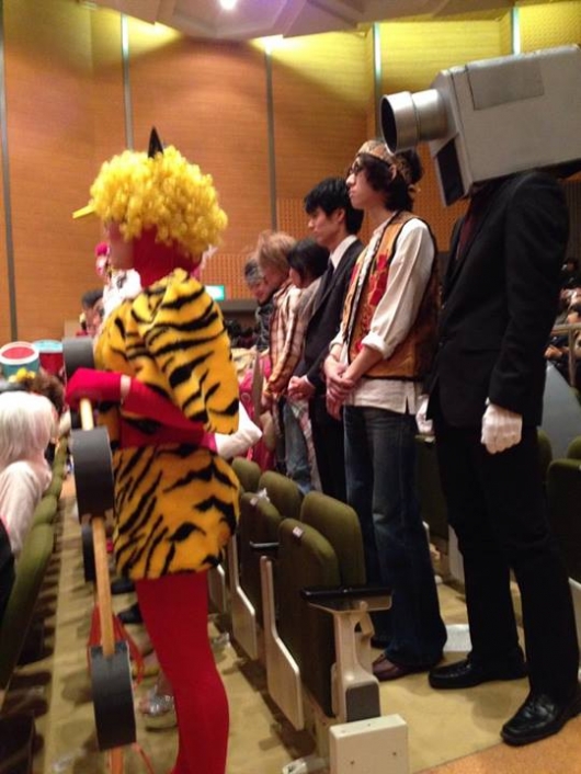 Japanese College Graduation Ceremony - Picture 3