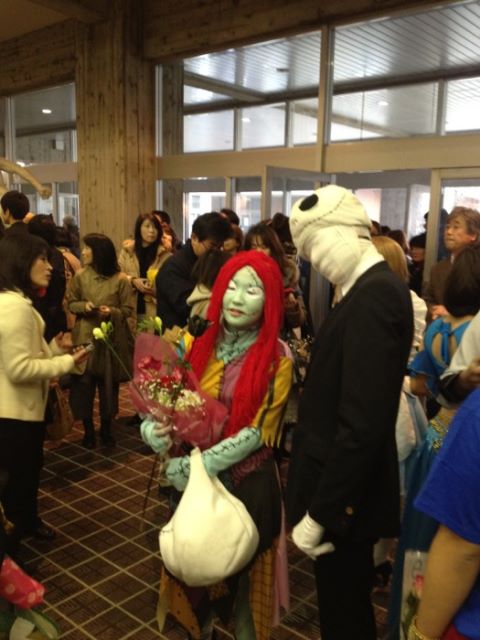 Japanese College Graduation Ceremony - Picture 5