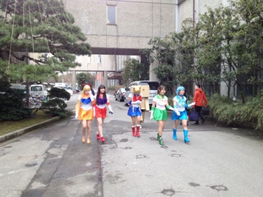 Japanese College Graduation Ceremony - Picture 9