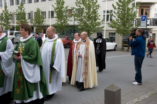 Darth Vader and the priests