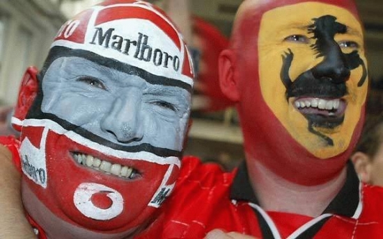 F1 Ferrari supporters