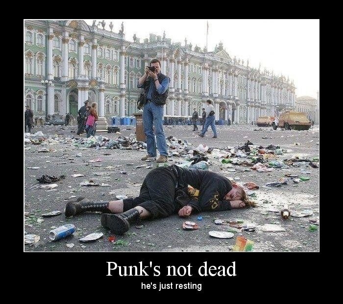 Punk�s not dead Really funny pictures collection on
