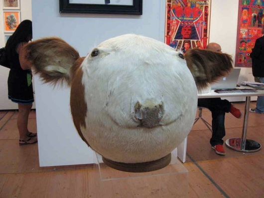 Cow head balloon