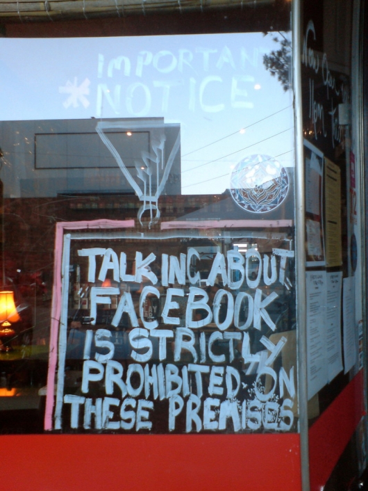 No Facebook