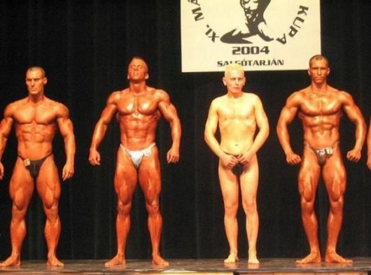 Bodybuilder fail