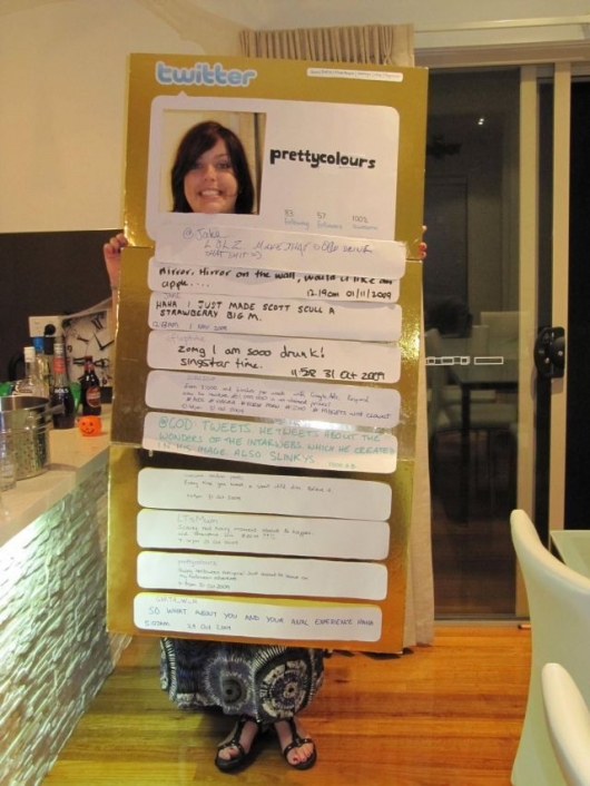 Halloween Twitter costume